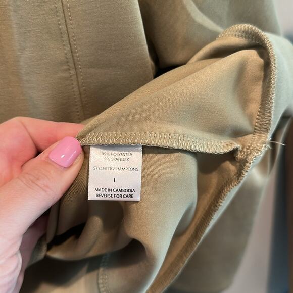 Dear Scarlett Large Sage Green Hamptons Quarter Zip Pullover NWT - Picture 8 of 11